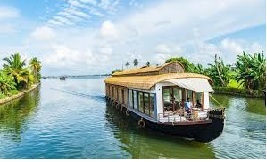 MESMRIZING KERALA WITH HOUSEBOAT STAY